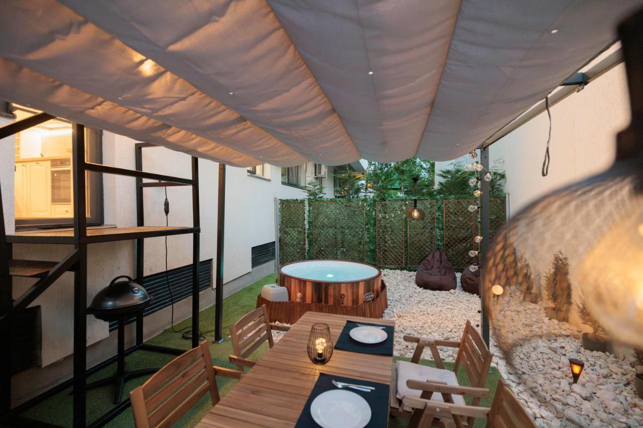 Downtown Hidden Garden With Jacuzzi In Bucharest Διαμέρισμα Εξωτερικό φωτογραφία